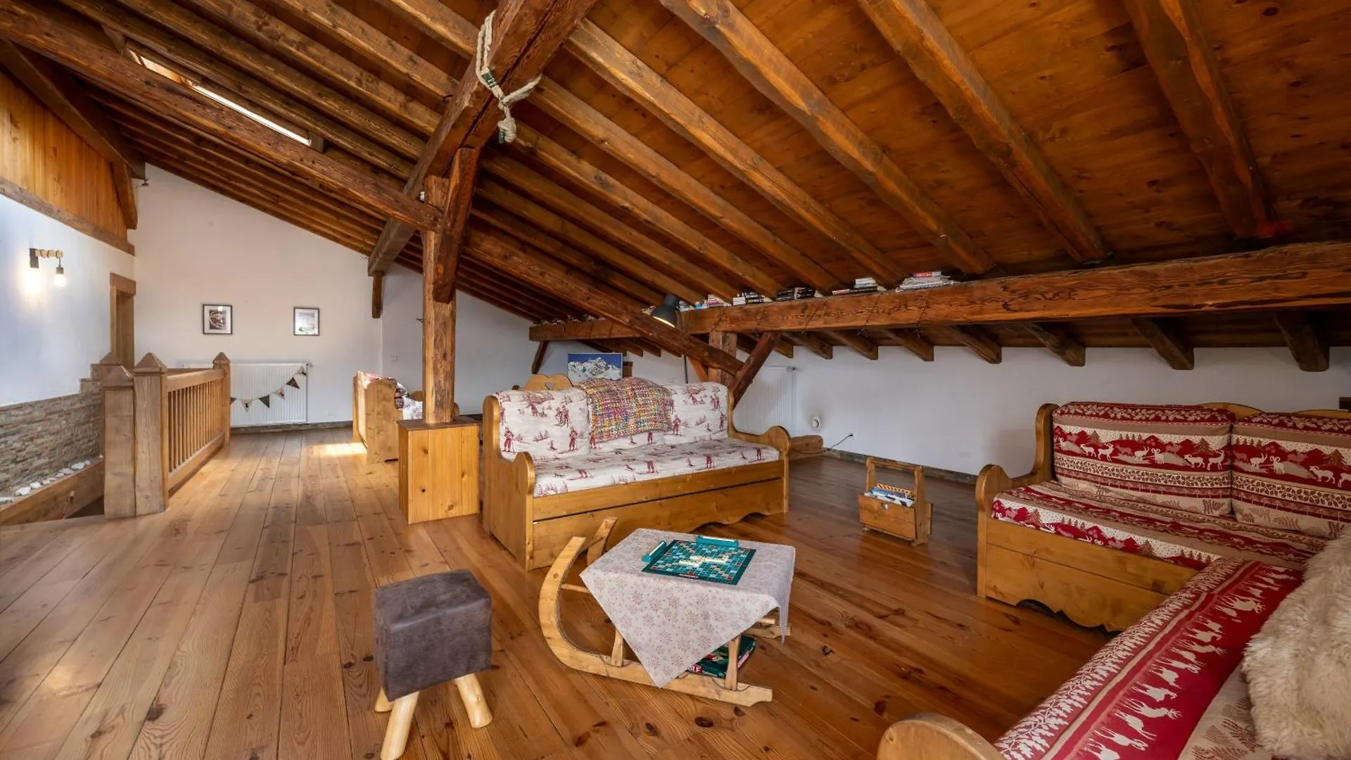 La Maison Des Cerries Hautecour  法国